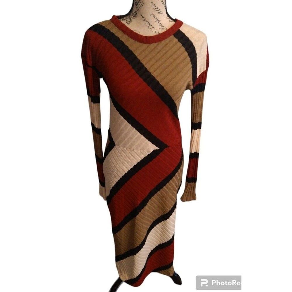 Zara maxi tri colored open back dress Small Sexy Boho Feminine Cottagecore